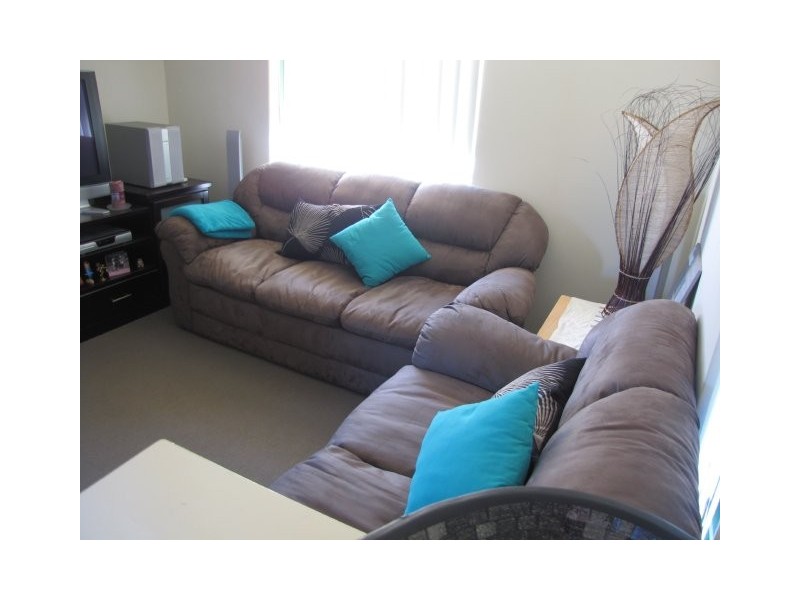 2 / 10 Dowling Street, Rockingham WA 6168