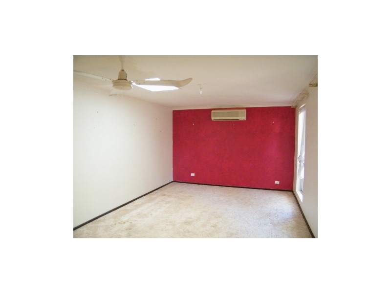 208 Safety Bay Road, Safety Bay WA 6169