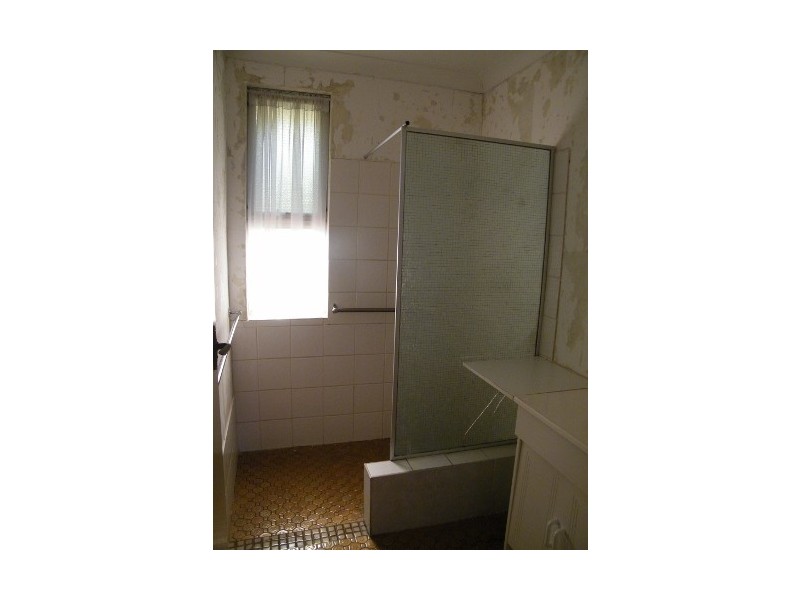 208 Safety Bay Road, Safety Bay WA 6169