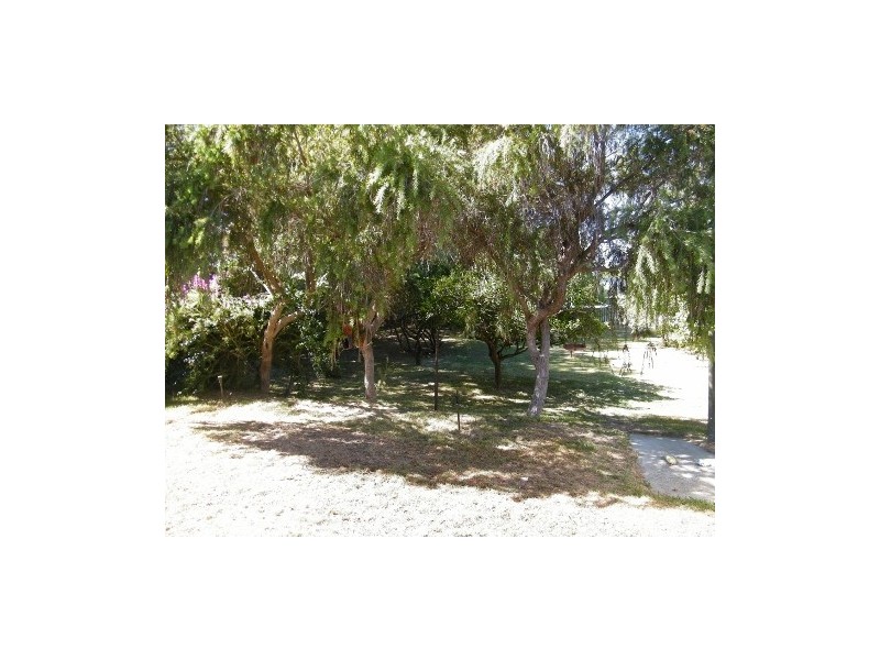 208 Safety Bay Road, Safety Bay WA 6169