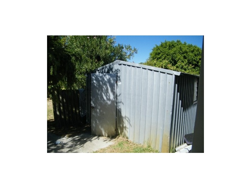 208 Safety Bay Road, Safety Bay WA 6169