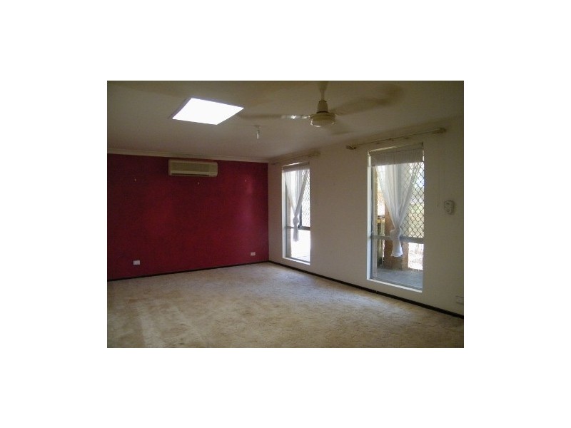 208 Safety Bay Road, Safety Bay WA 6169