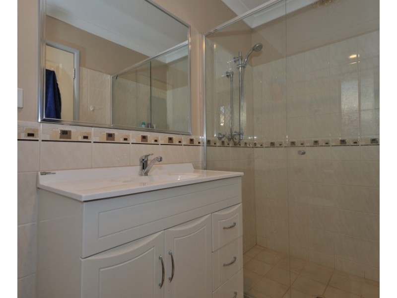 4 Lifu Court, Cooloongup WA 6168