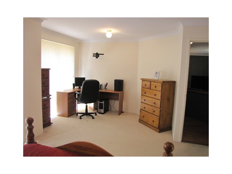 5A Berrett Place, Parmelia WA 6167