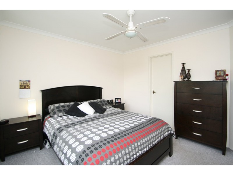 12 Mary Blair Way, Warnbro WA 6169