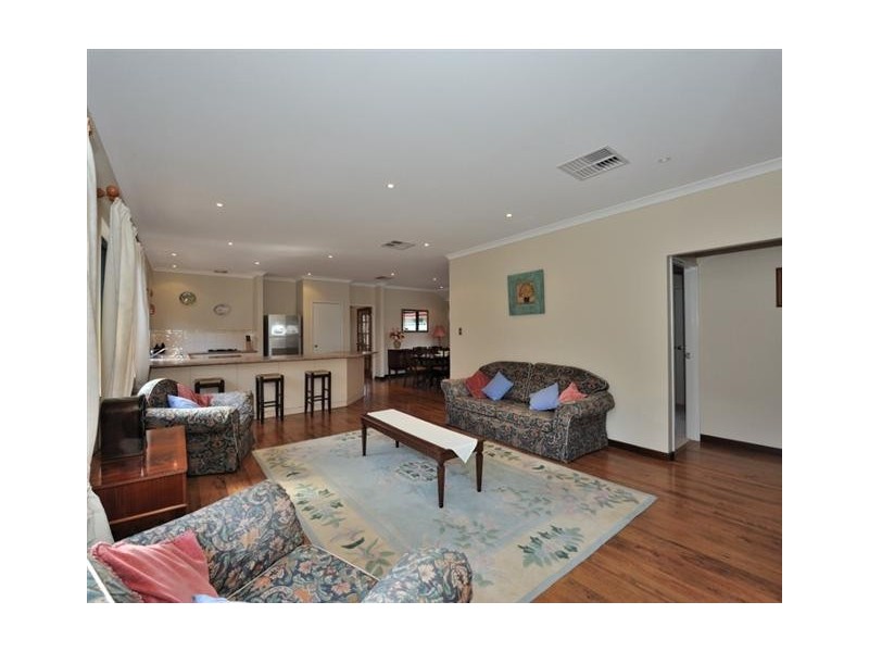 20 Belgravia Terrace, Rockingham WA 6168