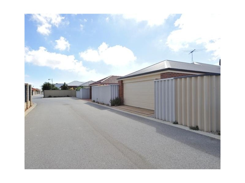 20 Belgravia Terrace, Rockingham WA 6168