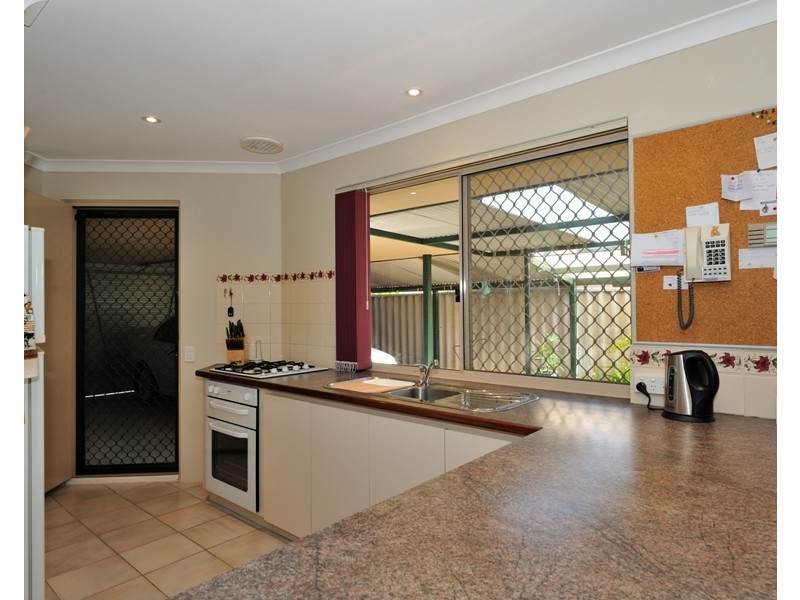26 Timberlane Loop, Cooloongup WA 6168