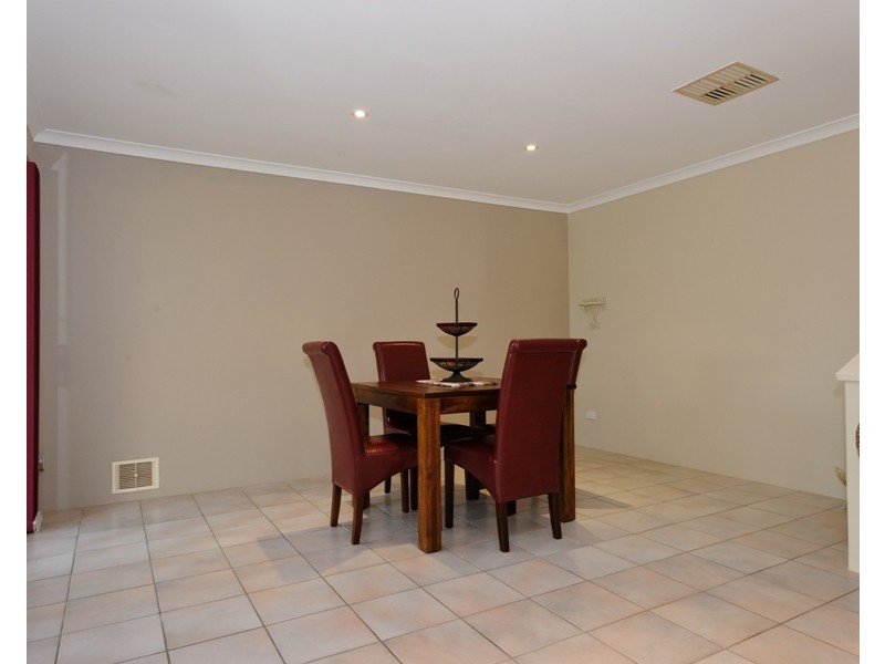 26 Timberlane Loop, Cooloongup WA 6168