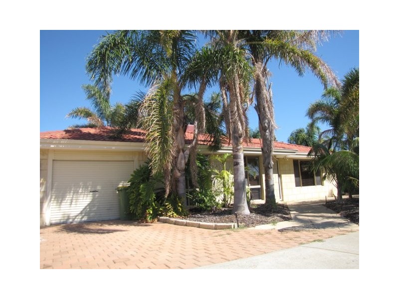 19 Azure Lane, Warnbro WA 6169