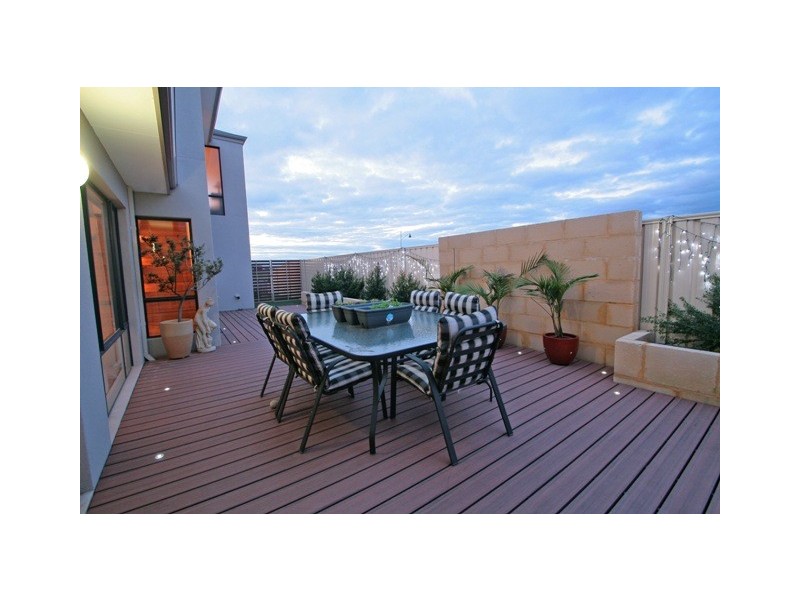 86 Bancoura Parkway, Secret Harbour WA 6173