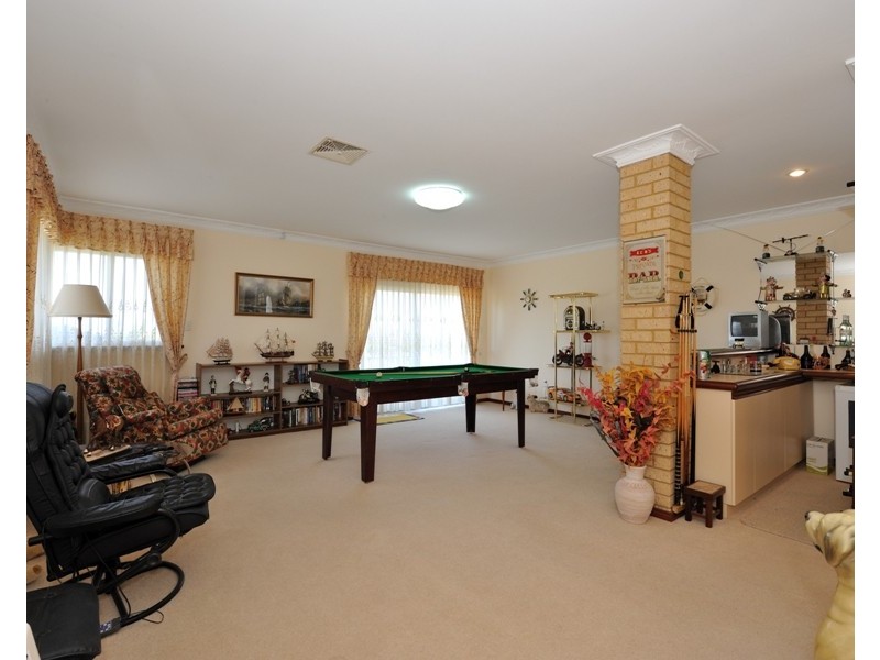 30 Leeuwin Parade, Rockingham WA 6168