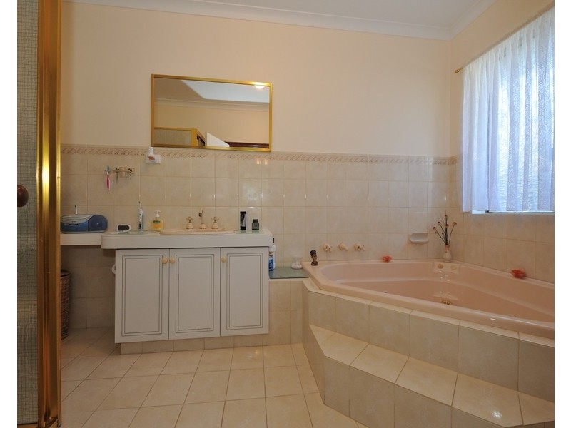 30 Leeuwin Parade, Rockingham WA 6168