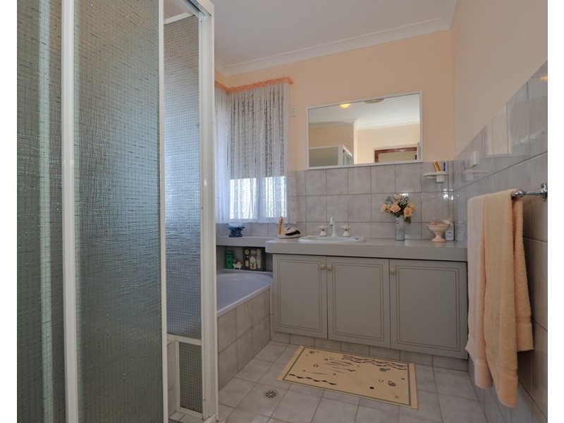 30 Leeuwin Parade, Rockingham WA 6168