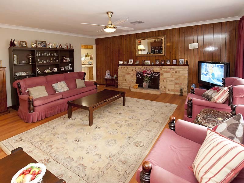 19 Unnaro Street, Hillman WA 6168