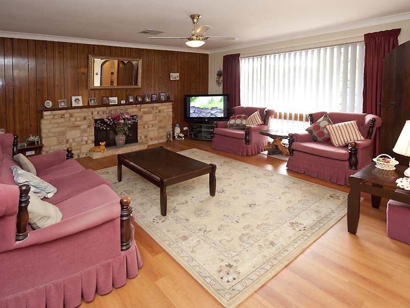 19 Unnaro Street, Hillman WA 6168