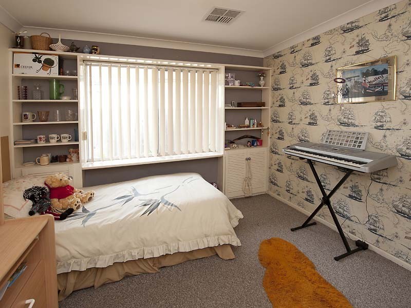 19 Unnaro Street, Hillman WA 6168