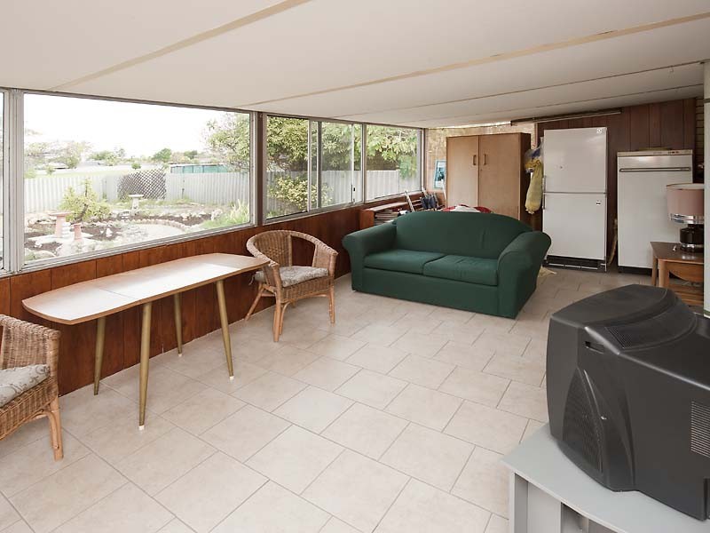 19 Unnaro Street, Hillman WA 6168