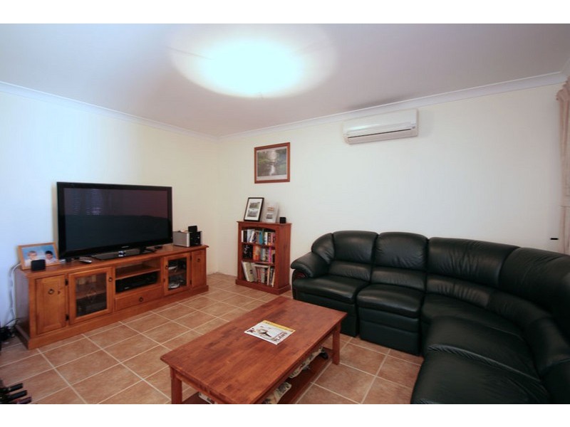13 Plaistowe Boulevard, Byford WA 6122