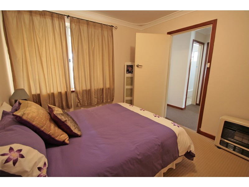 16B First Avenue, Shoalwater WA 6169