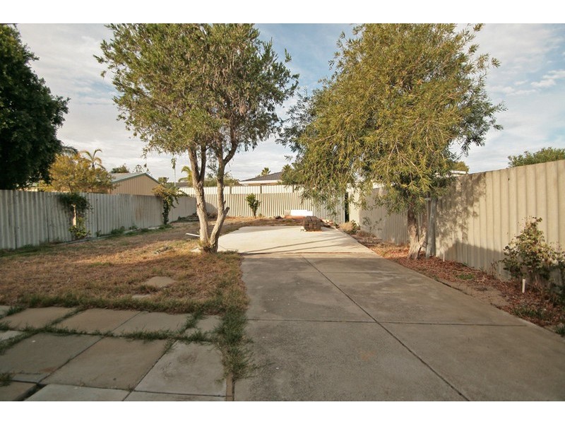 16B First Avenue, Shoalwater WA 6169