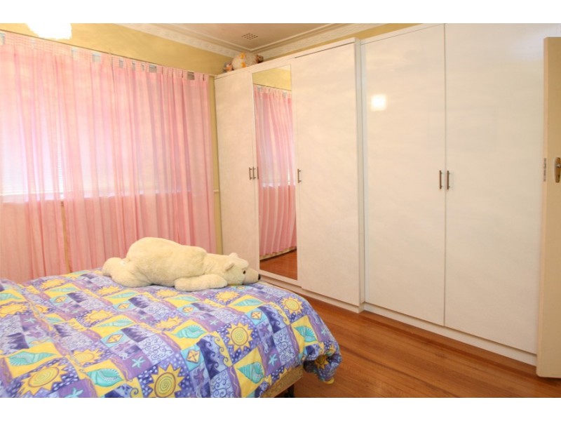 80 Kent Street, Rockingham WA 6168