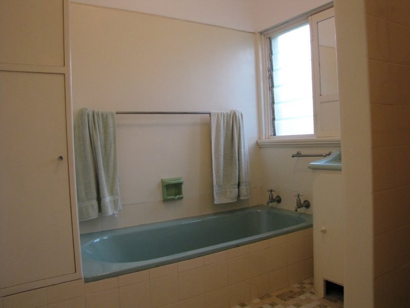 308 SAFETY BAY ROAD, Safety Bay WA 6169