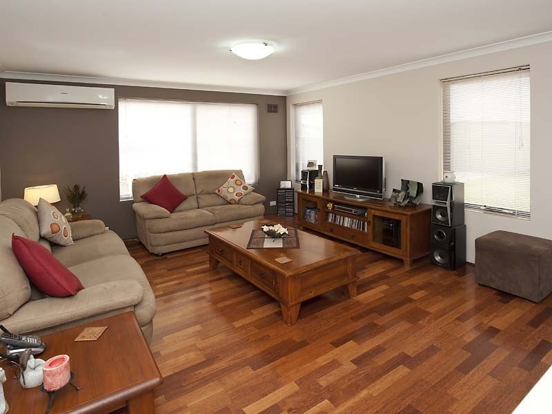 5 Cardiff Place, Warnbro WA 6169