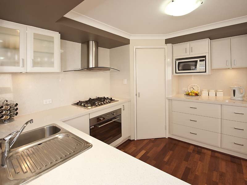 5 Cardiff Place, Warnbro WA 6169