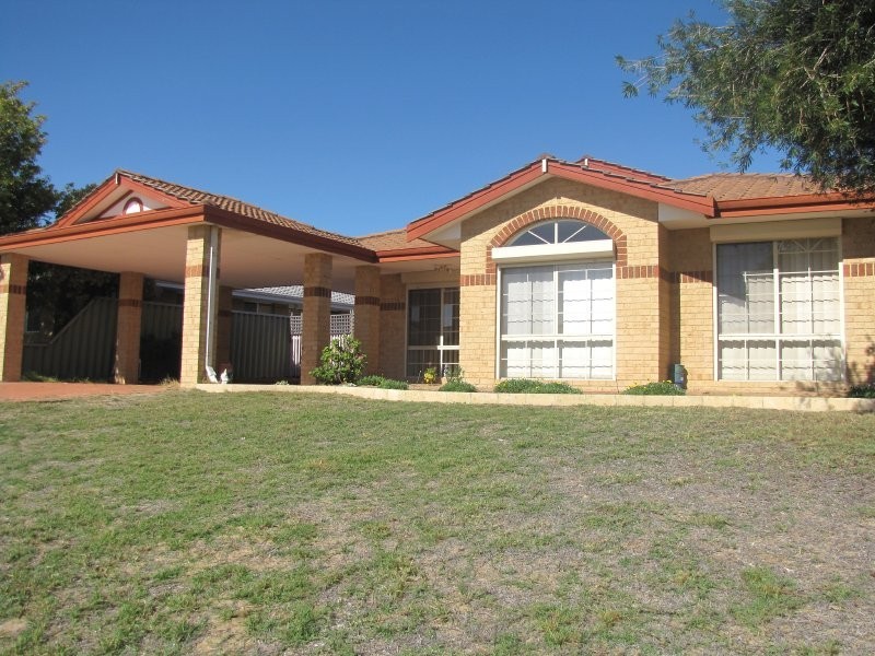 8 Armistice Way, Warnbro WA 6169