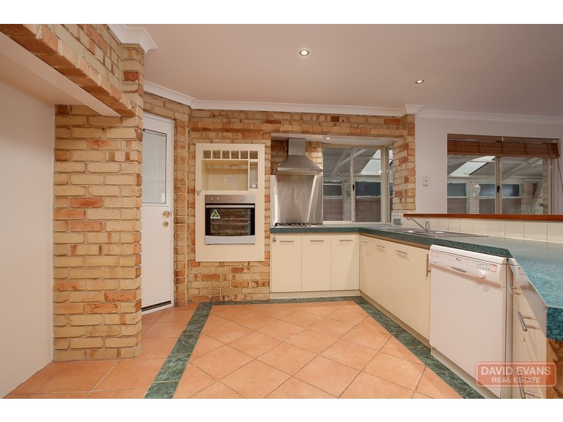 22 Ledger Street, Warnbro WA 6169