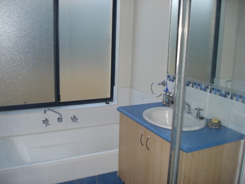 16 Cervantes Ave, Baldivis WA 6171