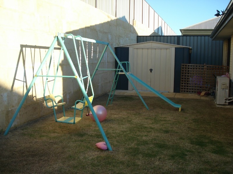 16 Cervantes Ave, Baldivis WA 6171