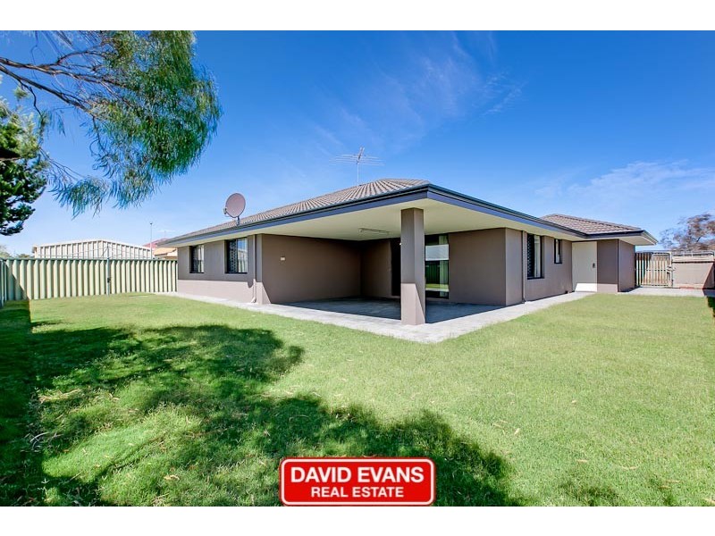 11 Corfu Pass, Port Kennedy WA 6172