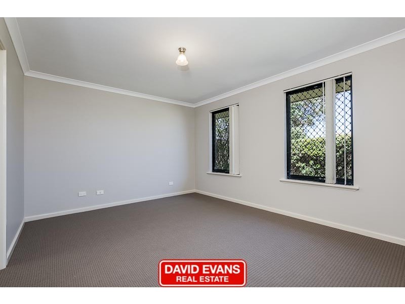 11 Corfu Pass, Port Kennedy WA 6172