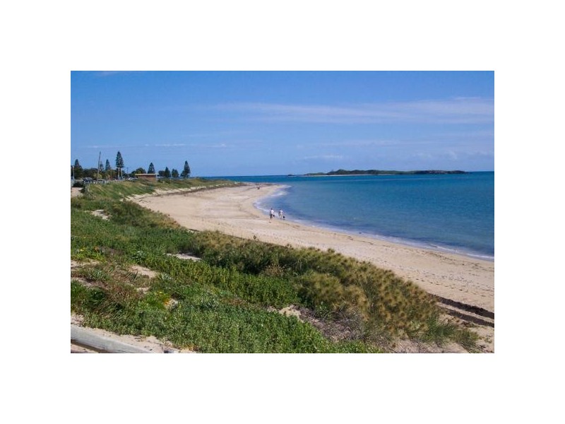 50 Penguin Road, Shoalwater WA 6169