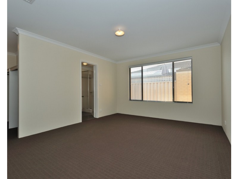 14 Dunns Way, Port Kennedy WA 6172