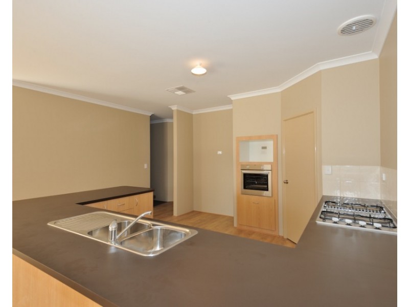 14 Dunns Way, Port Kennedy WA 6172