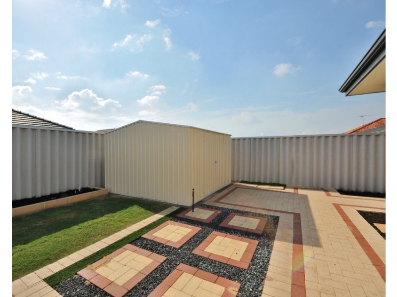 14 Dunns Way, Port Kennedy WA 6172