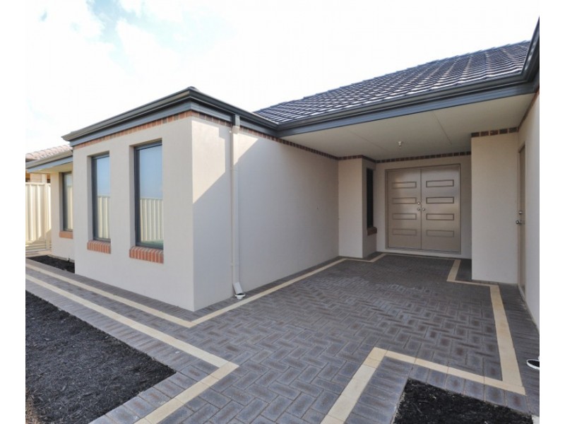 14 Dunns Way, Port Kennedy WA 6172
