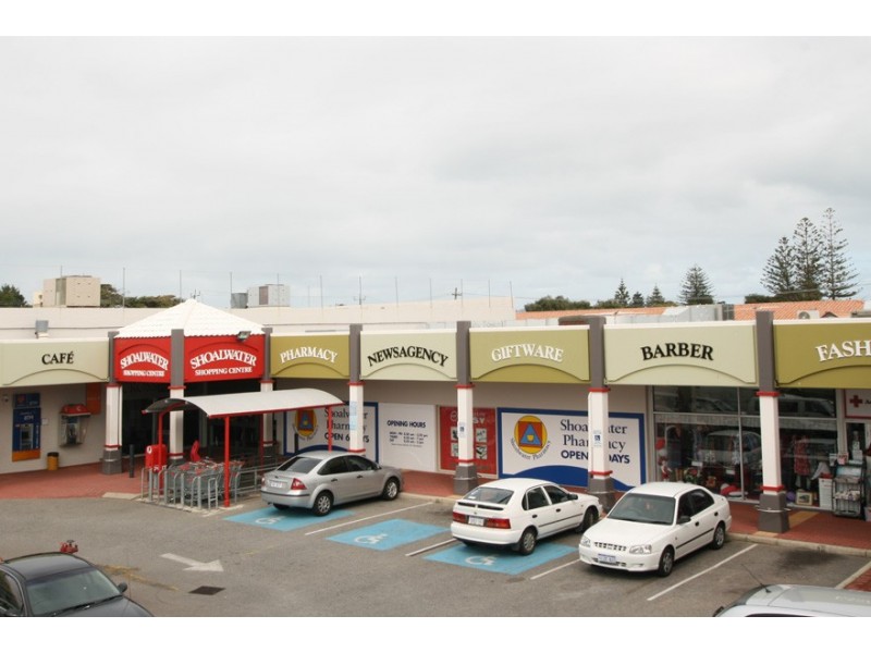 1 Fourth Avenue, Shoalwater WA 6169