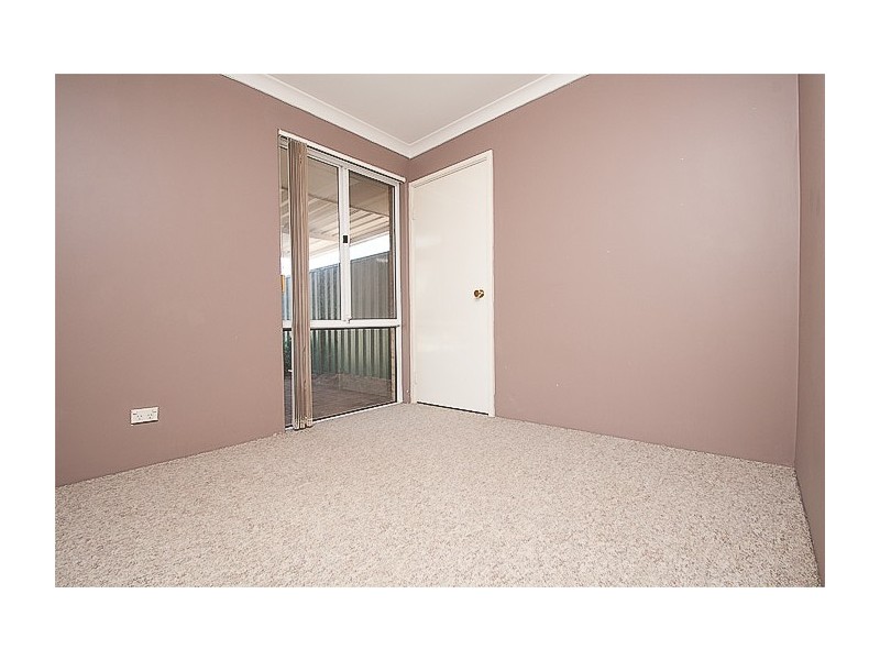 6 Kentia Close, Warnbro WA 6169