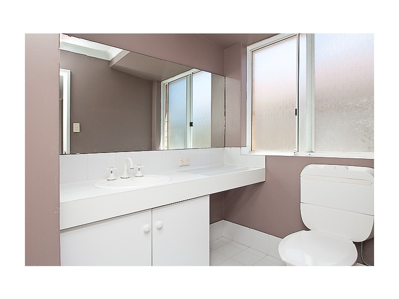 6 Kentia Close, Warnbro WA 6169