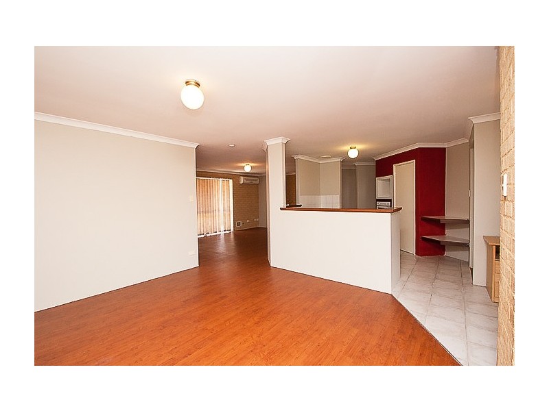 6 Kentia Close, Warnbro WA 6169
