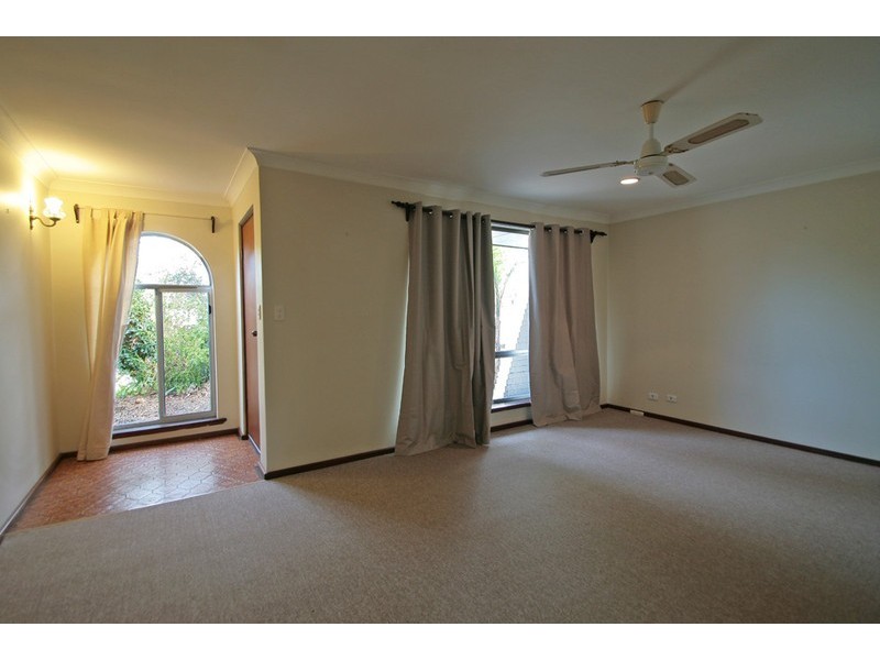 53 Waterton Way, Cooloongup WA 6168