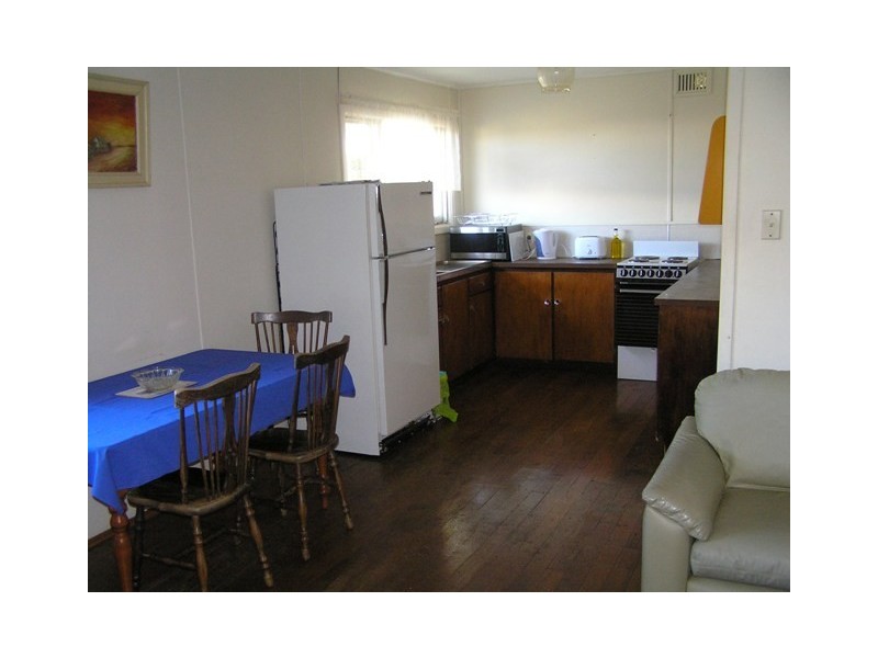 15 South Road, Shoalwater WA 6169