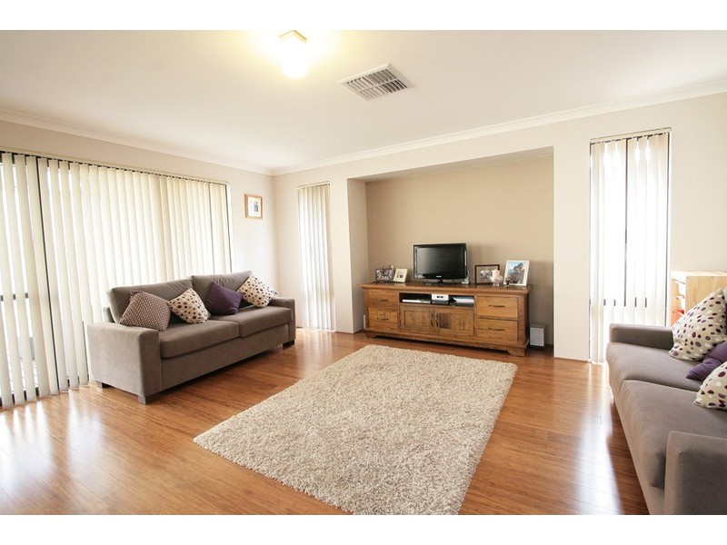 29 Battrass Loop, Baldivis WA 6171