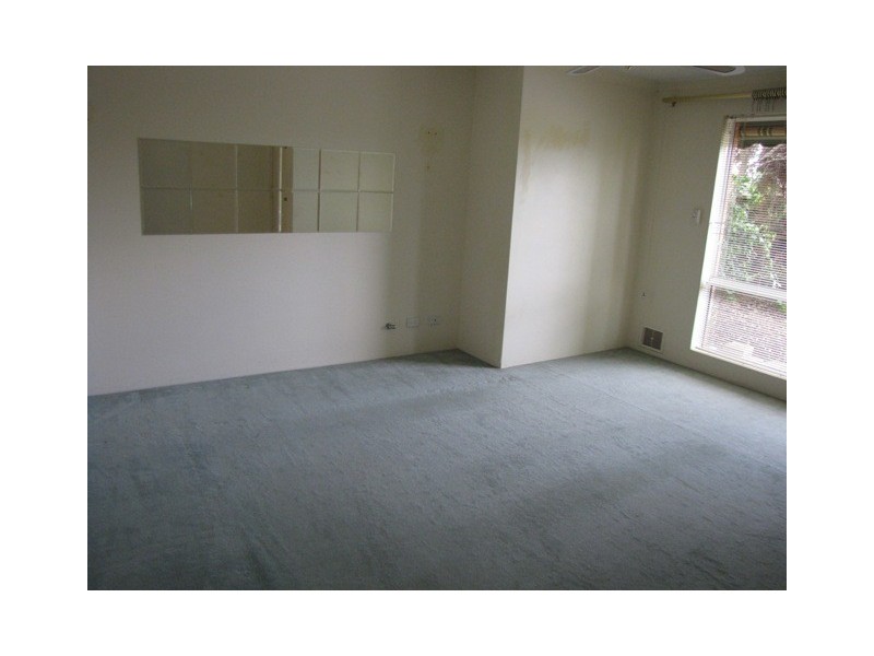 24/12 McNicholl Street, Rockingham WA 6168