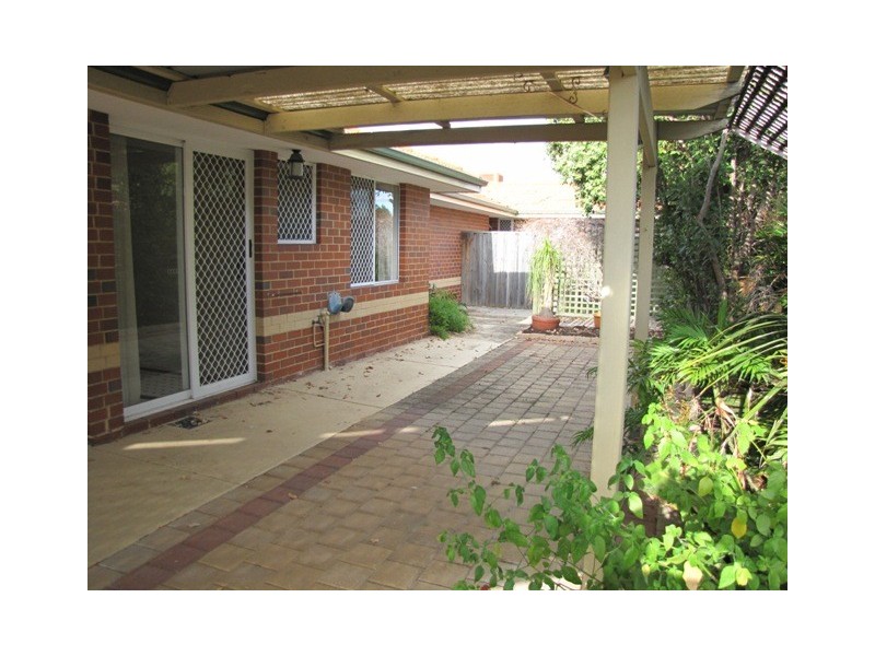 24/12 McNicholl Street, Rockingham WA 6168