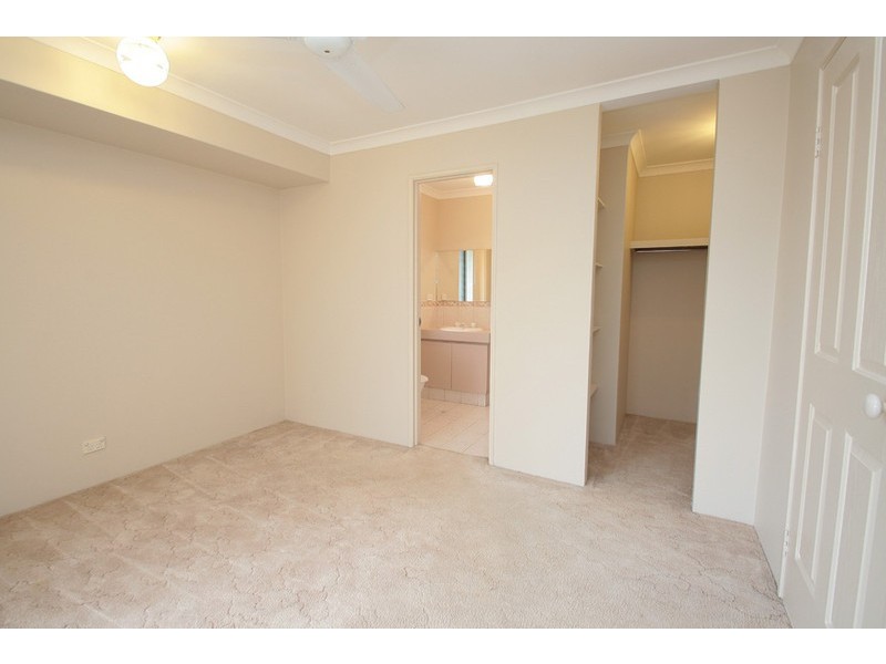 25 La Grange Place, Meadow Springs WA 6210